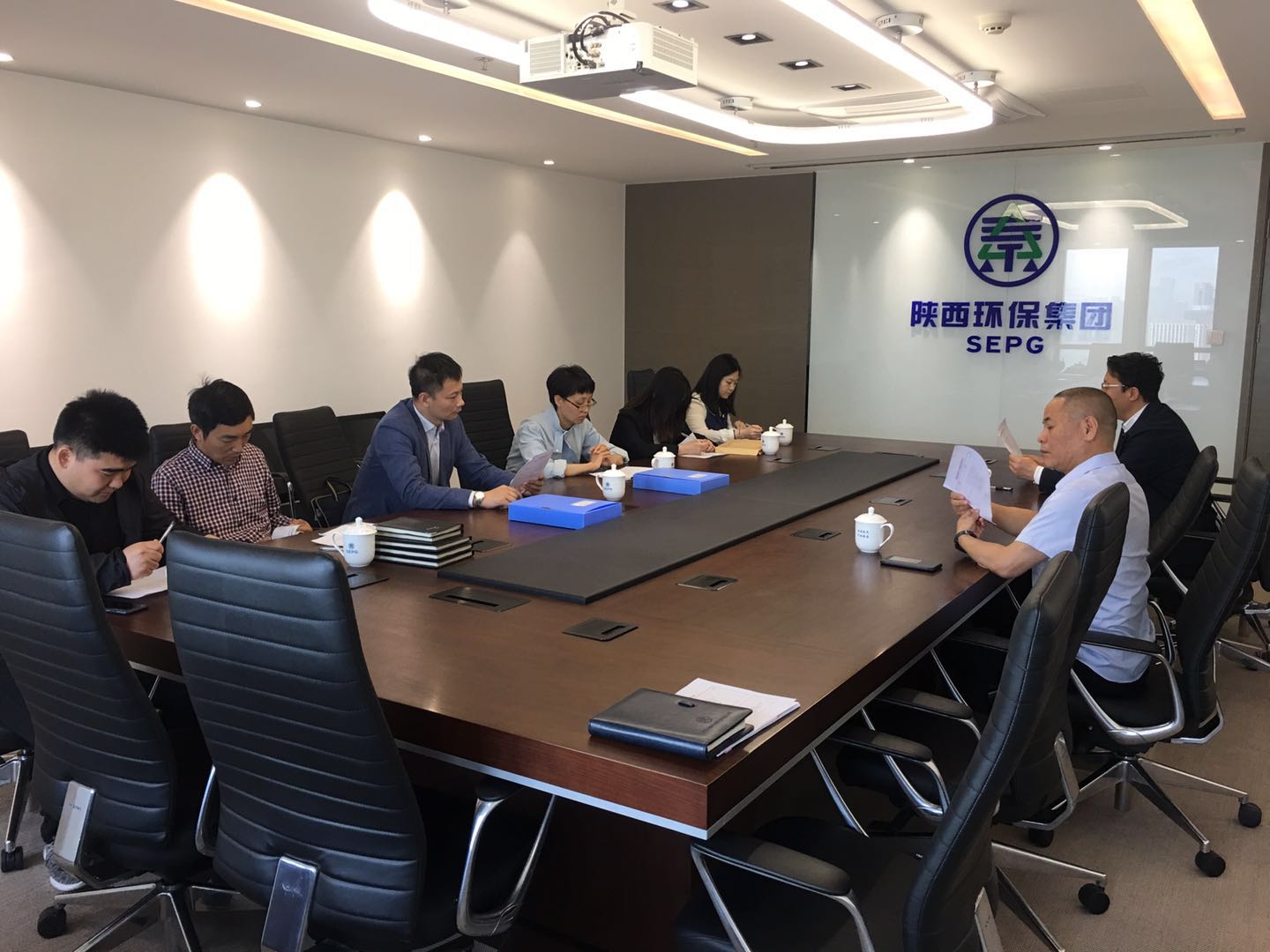 驻省国资委纪检组查抄陕西hahabet集团党风廉政建设工作 驻省国资委纪检组查抄陕西hahabet集团党风廉政建设工作
