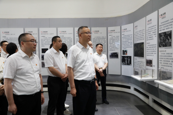 陕西hahabet集团党委赴关中革命留想馆发展“追寻革命足迹 传承红色基因 筑牢风格根基”党建研学活动 陕西hahabet集团党委赴关中革命留想馆发展“追寻革命足迹 传承红色基因 筑牢风格根基”党建研学活动